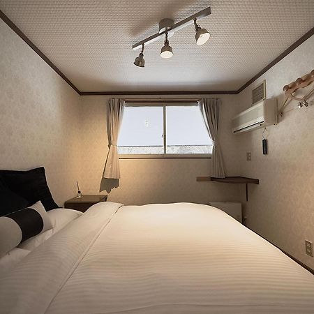 Apricot Pension Hakuba Buitenkant foto